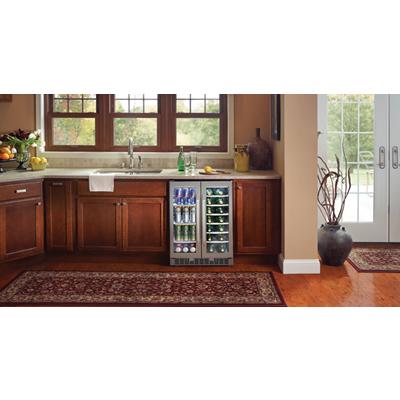 Silhouette 5.3 cu. ft. Built-in Beverage Center DBC7070BLSST IMAGE 3