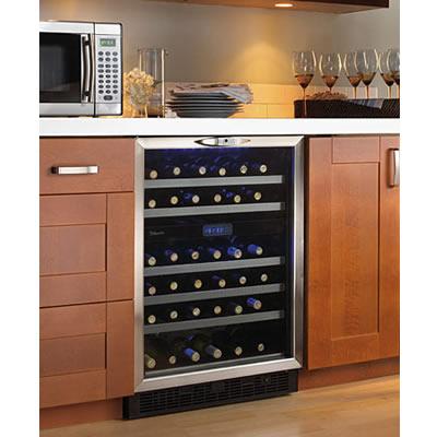 Silhouette 5.1 cu. ft. 51-bottle Freestanding Wine Cooler DWC518BLS IMAGE 2