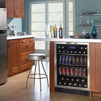 Silhouette 5.3 cu. ft. Built-in Beverage Center DBC514BLS IMAGE 2