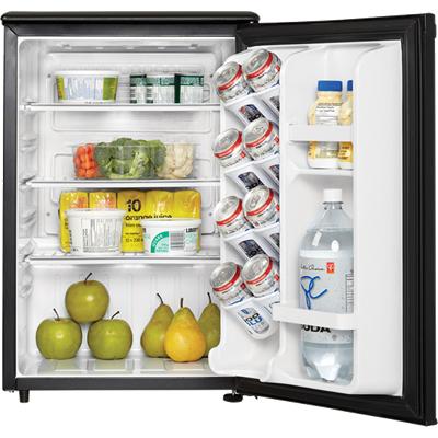 Danby 18-inch, 2.6 cu. ft. Compact Refrigerator DAR026A1BDD-1 IMAGE 2