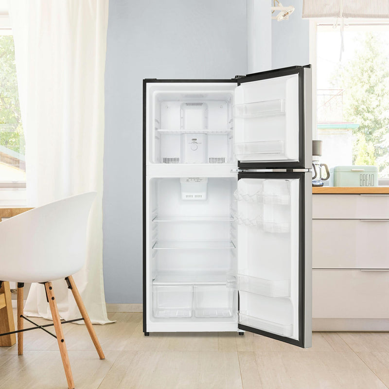 Danby 24-inch 10.1 cu.ft Top Freezer Refrigerator DFF101B1BSSDB IMAGE 7