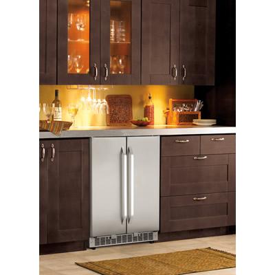 Silhouette Freestanding Beverage Center DPC6012BLS IMAGE 3